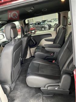 Dodge Caravan